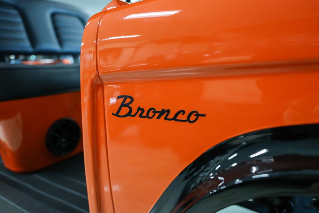 Bronco 4